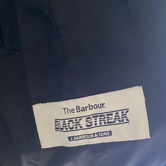 Barbour Women's Black Quilted Bomber Jacket size 8 - Picture 4 of 16